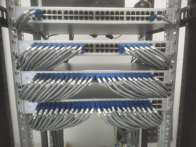 大連網(wǎng)絡(luò)維護(hù)與平面設(shè)計(jì) 數(shù)字化時(shí)代的雙輪驅(qū)動